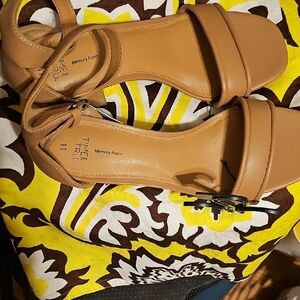 Time and Tru Tan Sandals Wide Straps Block Heel Design